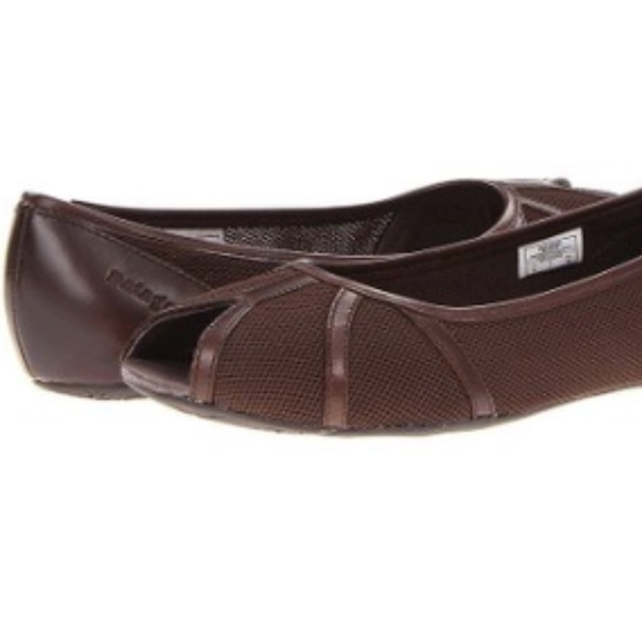 EUC Patagonia Breathe Peep-Toe Flat